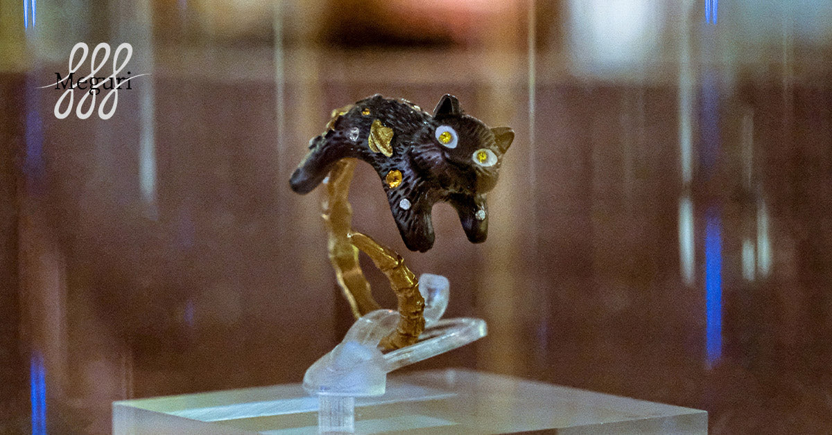 骨猫 By 静电场朔